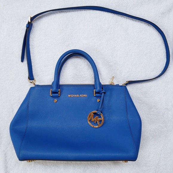 🆕️SOLD💙 - Picture 2 of 8